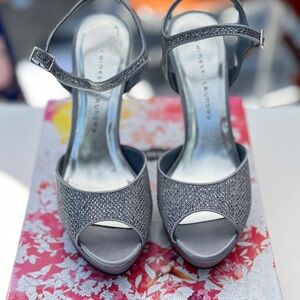 Chinese Laundry silver glitter heels size 10             Brand new never worn